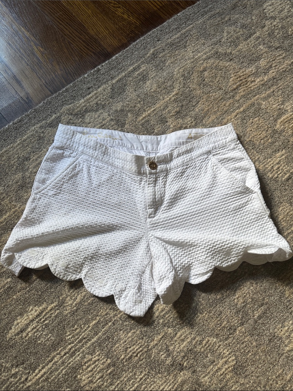 lily Pulitzer, scalloped, the buttercup short